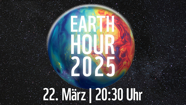 Das Bild zeigt eine Grafik der Erde mit der Überschrift: Earth Hour 2025 (c) NASA; sankai/iStock