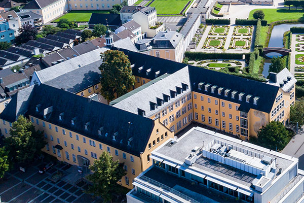 Rathaus Brühl von oben