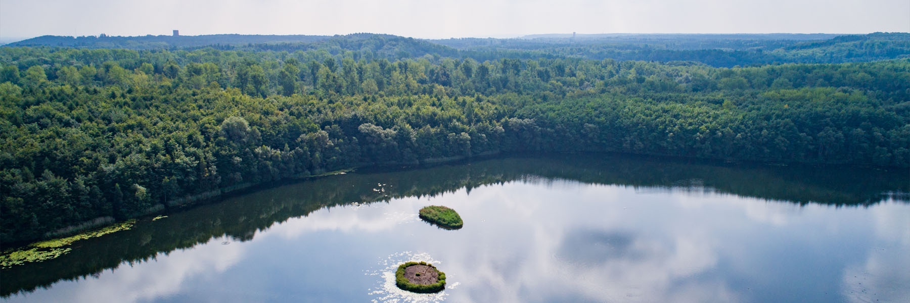 Luftbild eines Brühler Sees