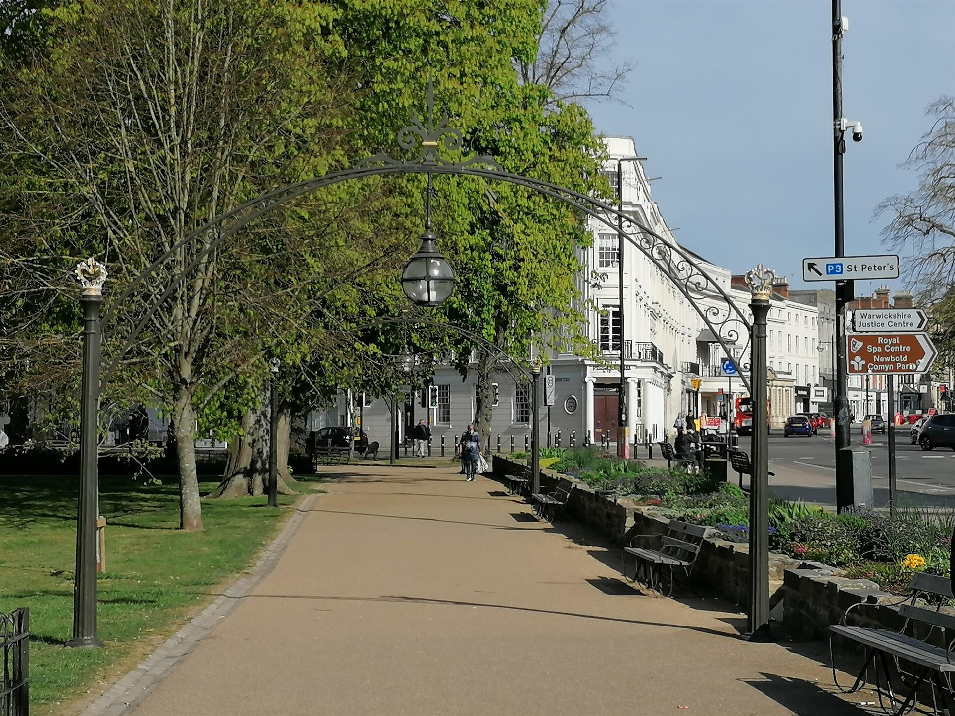 The Linden Arches (Linden Bögen) (c) Sydney Syson
