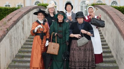 Frauenzimmer im 1900 - eine vergnügliche Geschichtsreise in Brühl erleben