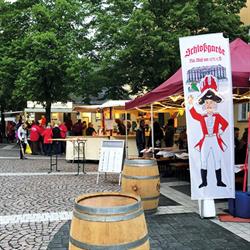 2022Wein-und Spargelmarkt© Schlossgarde Rut-Wieß